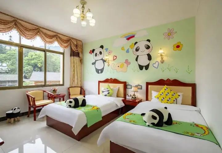 Яань: Bifeng Renjia Panda B&B