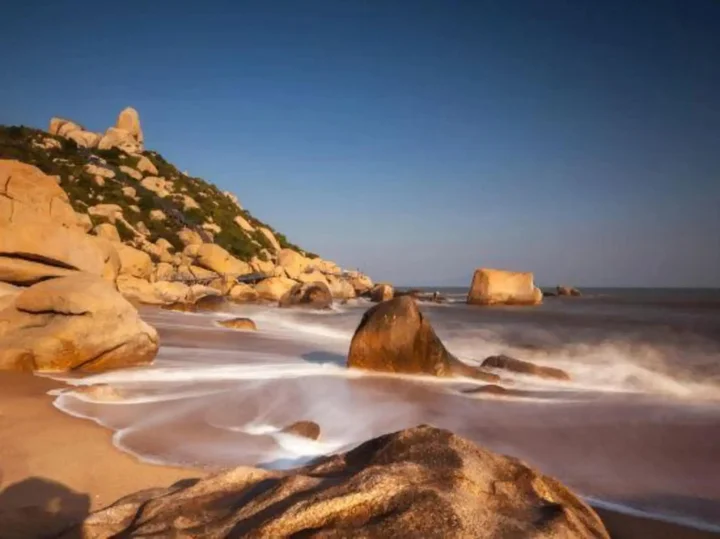 Джиангме: Naqin Peninsula Geological Ocean Park Hotel