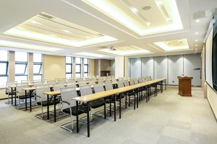 Чэнду: Atour Hotel (Chengdu Shuangliu Airport)