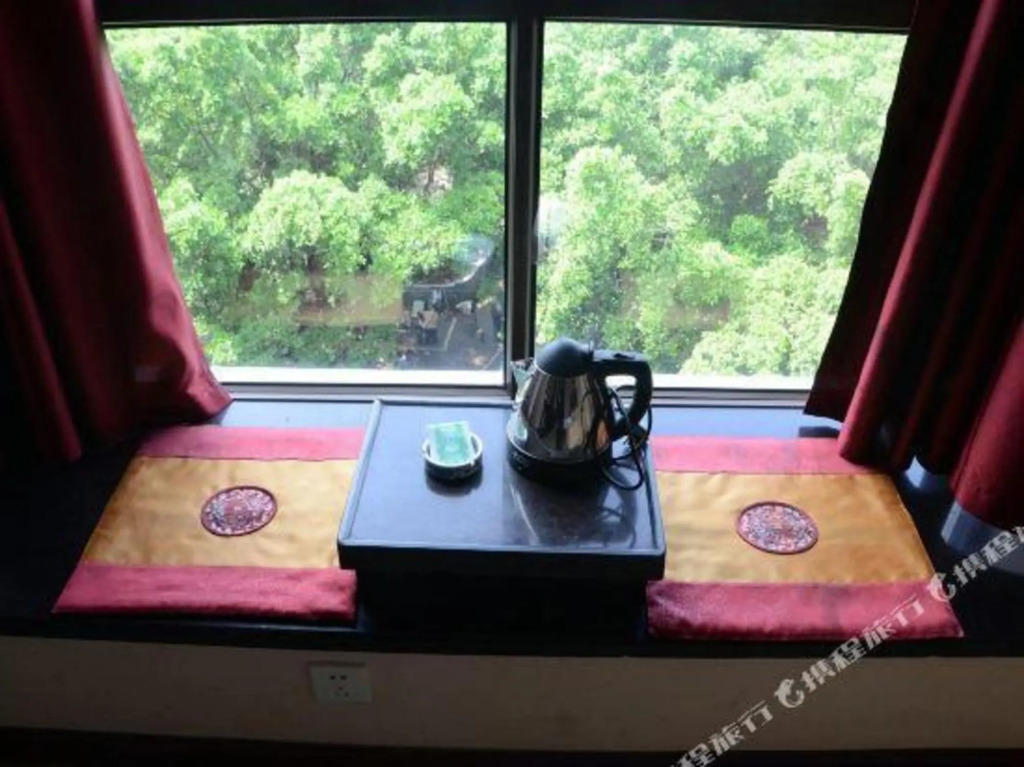 Гуйлинь: Xiangshan Business Hotel