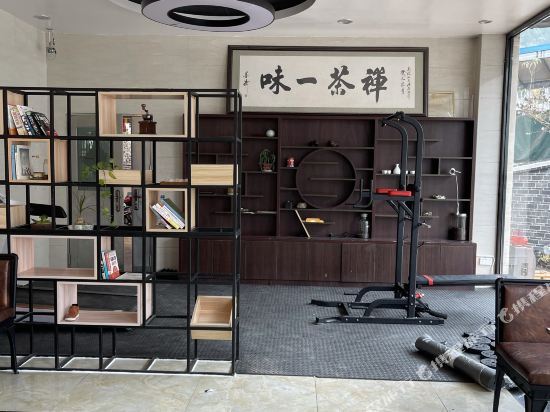 Лунъянь: Tulou Shanshui Hotel