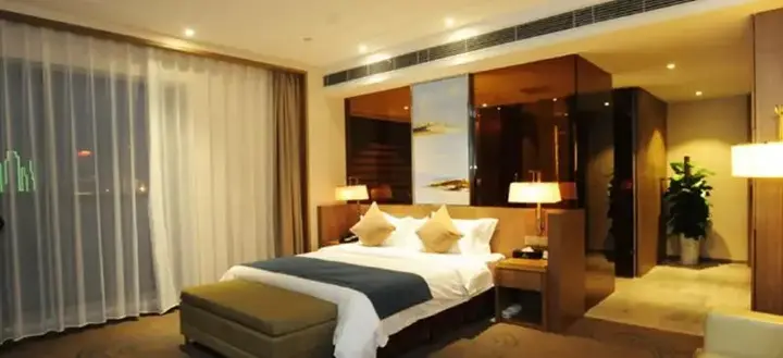 Чжэнчжоу: Ming Ren Ming Jia International Hotel