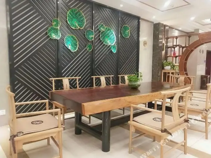 Зигонг: Wanxin Zhige Hotel (Zigong Huashang Civic Center)