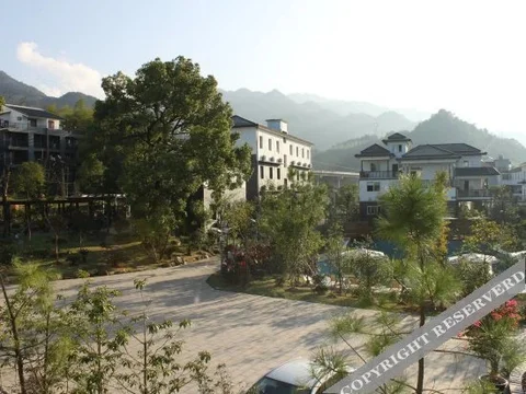 Лишуй: Zaishui Yifang Art Resort