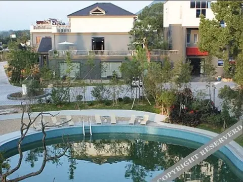 Лишуй: Zaishui Yifang Art Resort