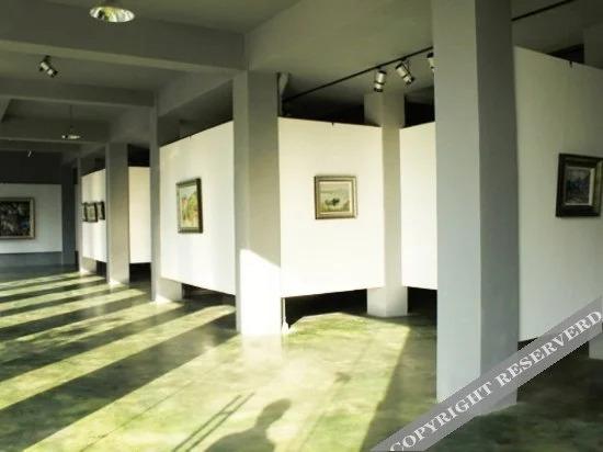 Лишуй: Zaishui Yifang Art Resort