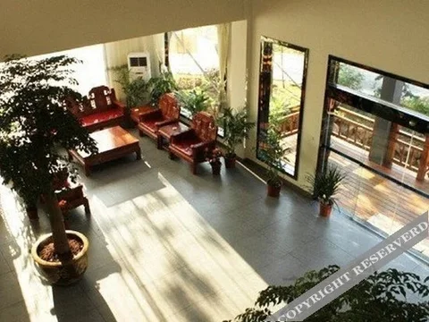 Лишуй: Zaishui Yifang Art Resort