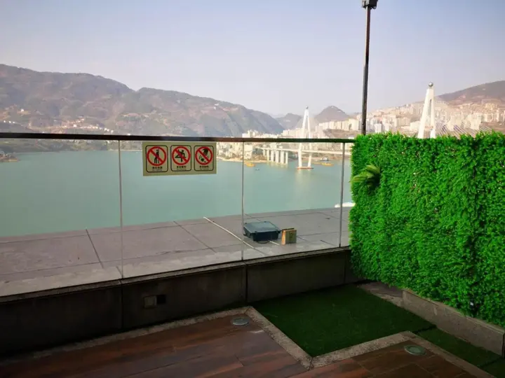 Эньши: Dongsheng Jiuzhou International Hotel