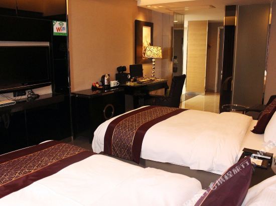 Сянфань: Xiangyang Longyue  Hotel