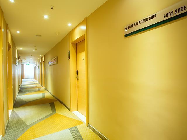 Гуйлинь: City Comfort Inn (Guilin North Railway Station Gaotie Square)