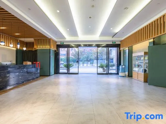 Нинбо: Tiangang Manfei Hotel (Ningbo Southern Business District Luomeng Universal City Store)