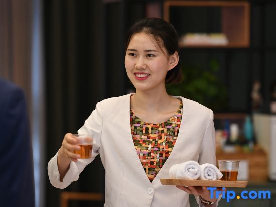 Нинбо: Tiangang Manfei Hotel (Ningbo Southern Business District Luomeng Universal City Store)