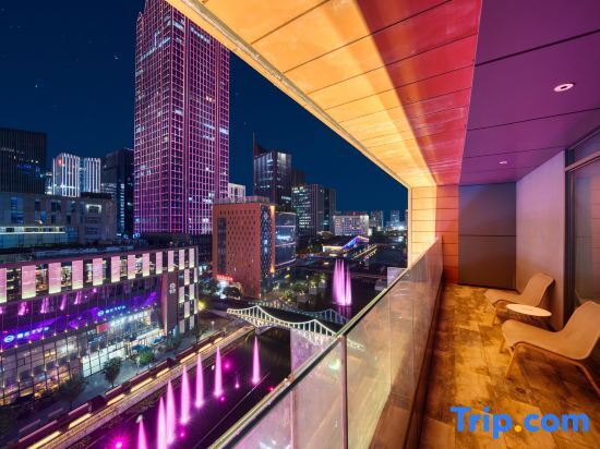 Нинбо: Tiangang Manfei Hotel (Ningbo Southern Business District Luomeng Universal City Store)