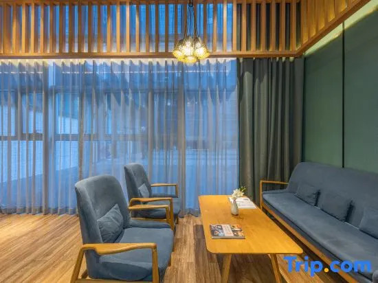 Нинбо: Tiangang Manfei Hotel (Ningbo Southern Business District Luomeng Universal City Store)
