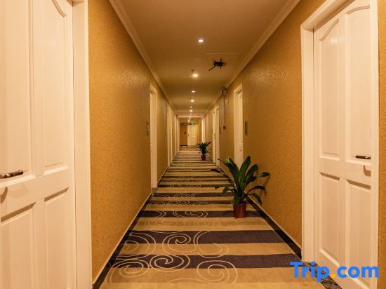 Джиангме: Jiangmen Hualv Hotel (Wuyi University Branch)