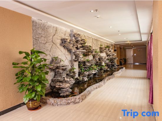 Джиангме: Jiangmen Hualv Hotel (Wuyi University Branch)