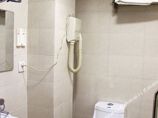 Шэньчжэнь: Huaqing Hostel