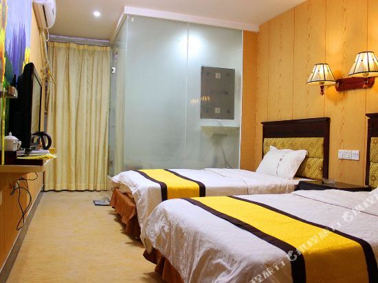 Шэньчжэнь: Huaqing Hostel