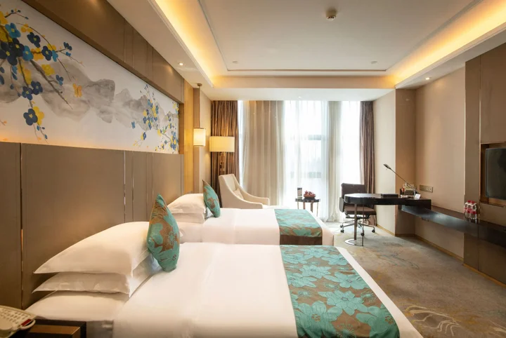 Йиян: Ramada Yiyang Taojiang