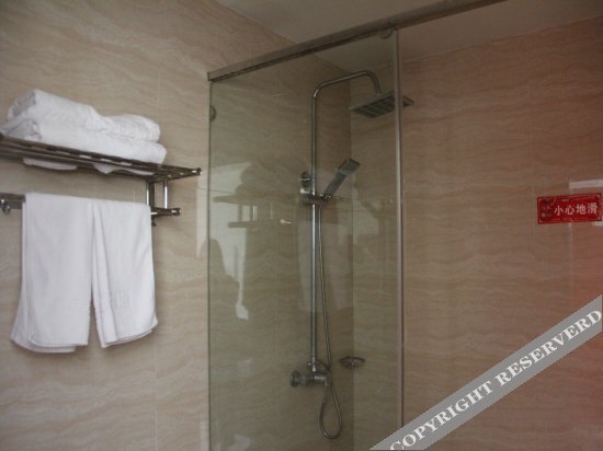 Дунъян: Shengjun Motel