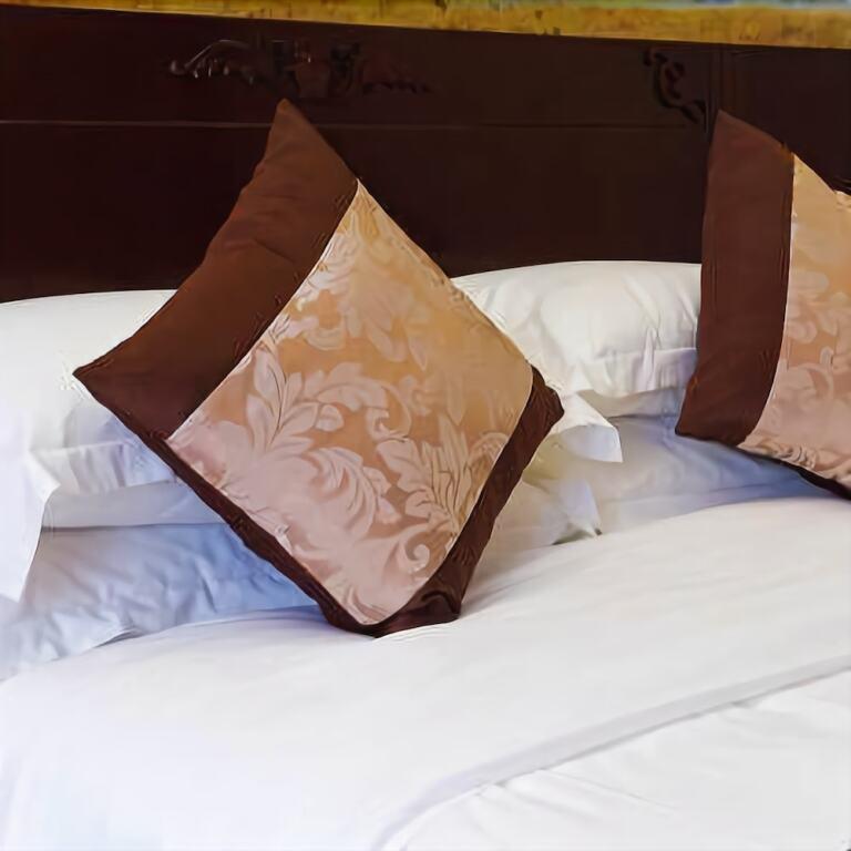 Наньнин: Vienna International Hotel