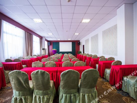 Цзиньхуа: Huajing Business Hotel