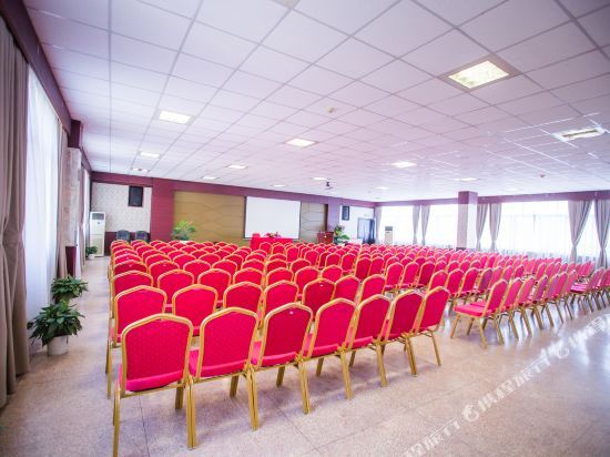Цзиньхуа: Huajing Business Hotel