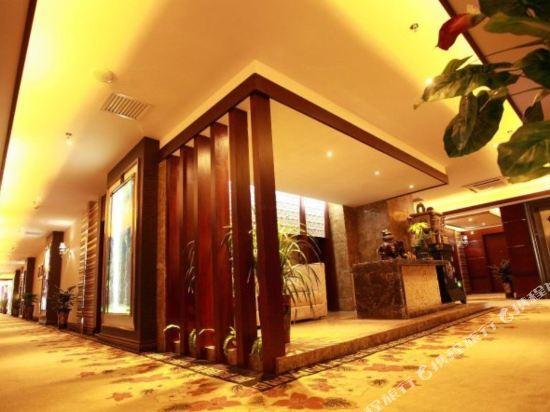 Эньши: Jinding Lido Hotel