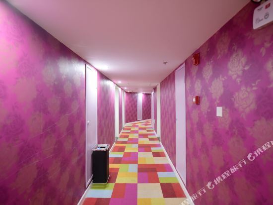 Тайчжоу: Hou''ai Theme Hotel