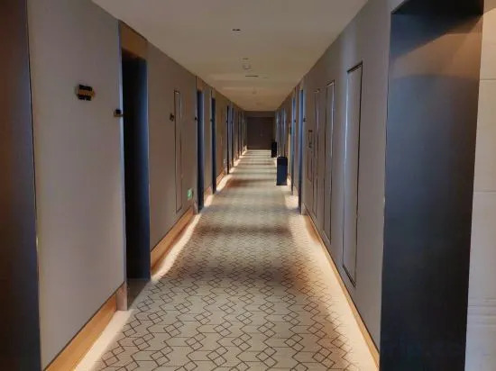 Цанчжоу: Huayue Triumph Hotel