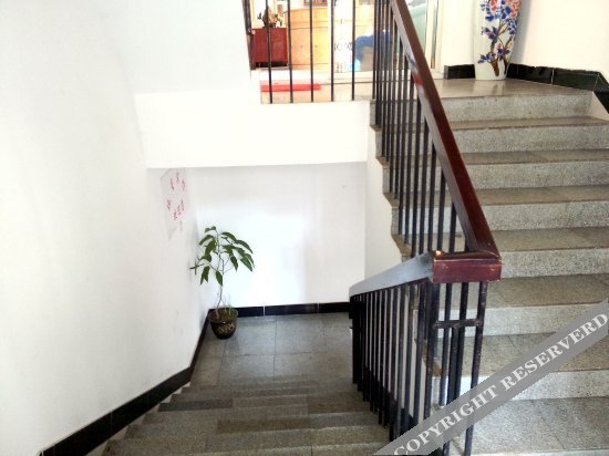 Хуаншань: Ruixing Hotel
