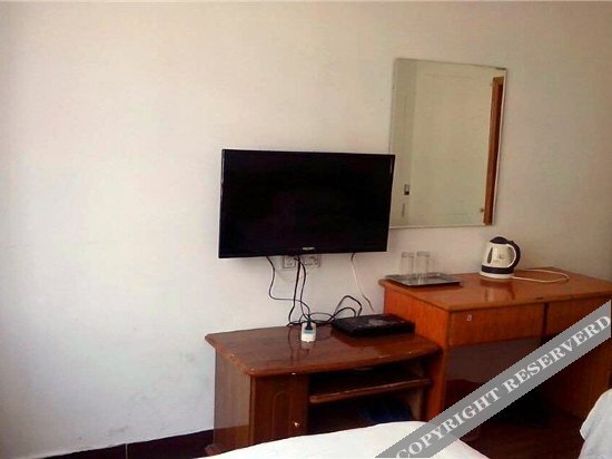 Хуаншань: Ruixing Hotel