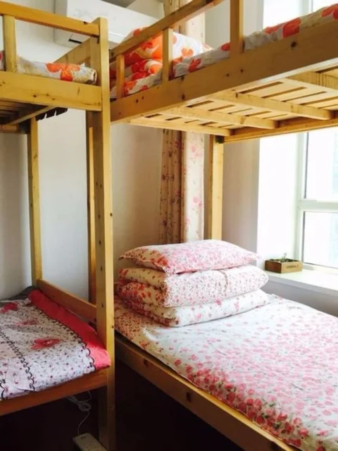 Яньтай: YT Sowing Dream Youth Hostel YT Station