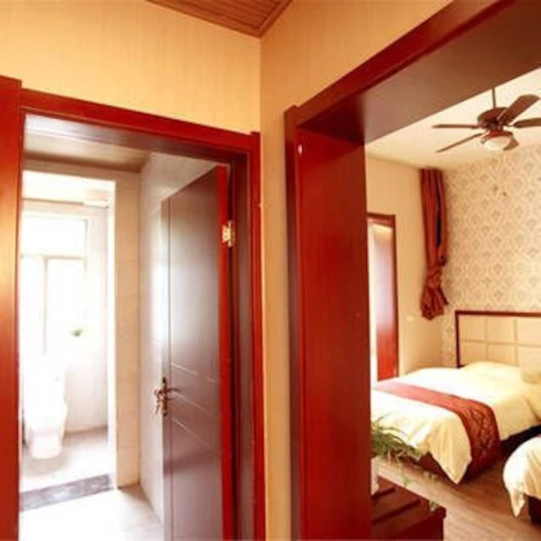 Лоян: Longjun Jiayuan Hotel