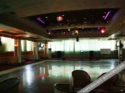 Циньхуандао: Guoziwei Business Beidaihe Sanatorium