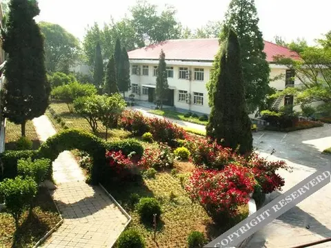 Циньхуандао: Guoziwei Business Beidaihe Sanatorium
