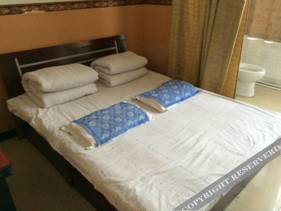 Яньань: Longxuan Inn