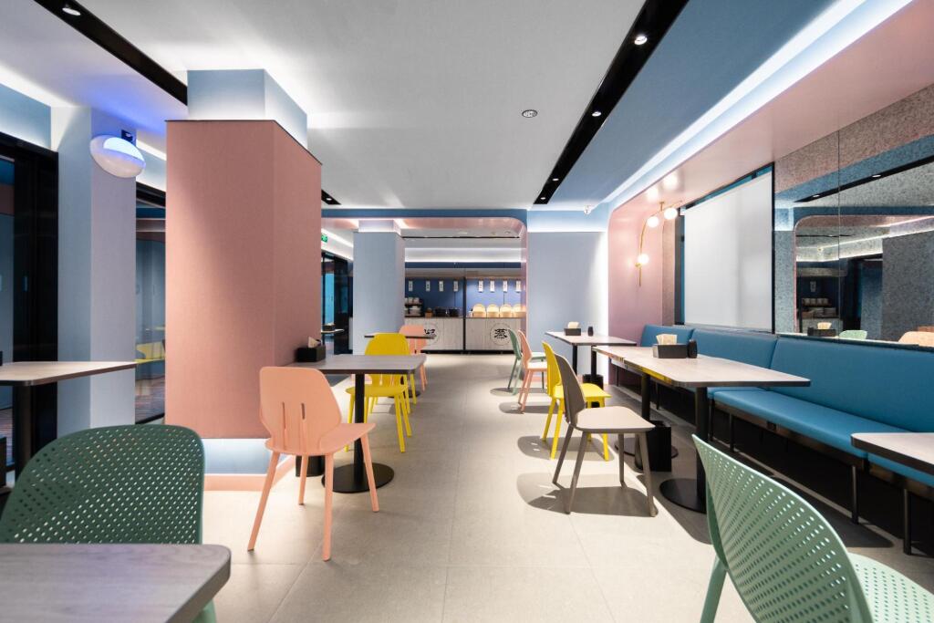 Ухань: Hanting Hotel Wuhan Hongshan Plaza Subway Station