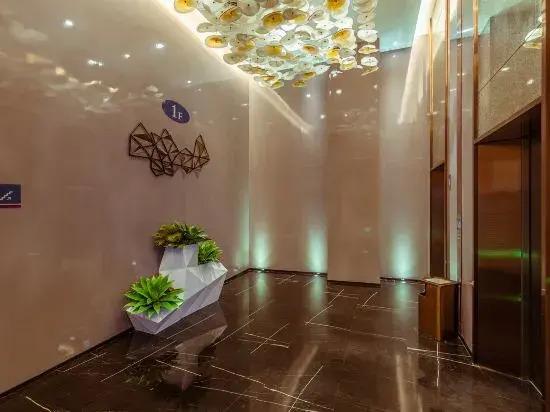 Наньнин: Nanning Meibang Four Seasons Hotel (Rongchuangmao Branch, Shishan Park Subway Station)