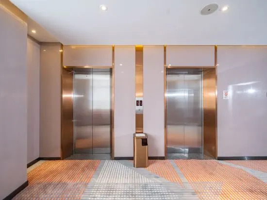 Наньнин: Nanning Meibang Four Seasons Hotel (Rongchuangmao Branch, Shishan Park Subway Station)