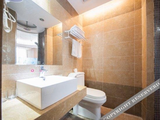 Хуайань: Shangri-La Hotel