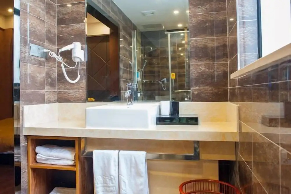 Наньтун: Baidu Hotel