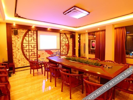 Каили: Tengzhihong Garden Hotel