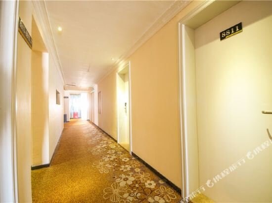 Наньнин: Yester Hotel (Nanning Taoyuan Road Medical University First Affiliated Hospital Branch)