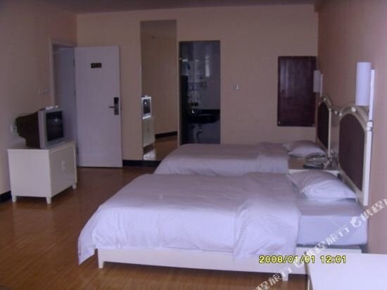 Наньнин: Yester Hotel (Nanning Taoyuan Road Medical University First Affiliated Hospital Branch)