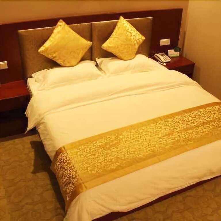 Уху: Manston Holiday Hotel
