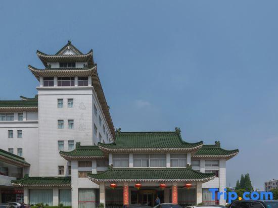 Яньчэн: Yancheng Hotel