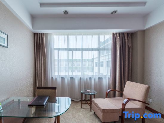 Яньчэн: Yancheng Hotel