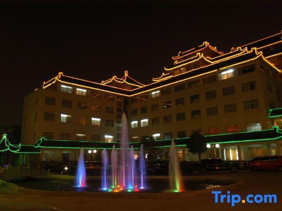 Яньчэн: Yancheng Hotel