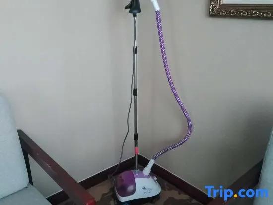 Кайфын: Yinxiang Hotel